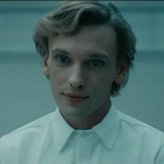 Джейми Кэмпбелл Бауэр - Векна